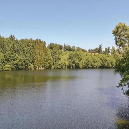 Dom wakacyjny In Saint Vith With Terrace Schoenberg