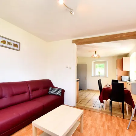 In Saint Vith With Terrace * Schoenberg