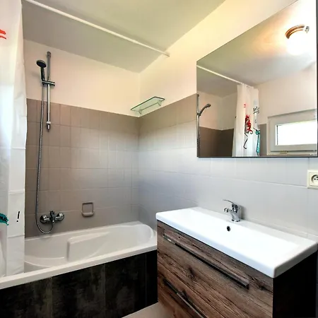 In Saint Vith With Terrace Dom wakacyjny