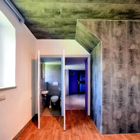 In Saint Vith With Terrace Schoenberg