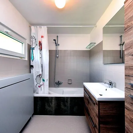 Holiday home Spacious Holiday Home In Saint Vith With Terrace *