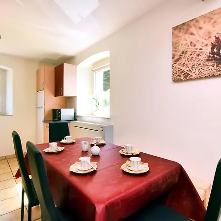 Holiday home Spacious Holiday Home In Saint Vith With Terrace *