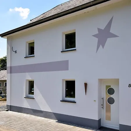 Spacious Holiday Home In Saint Vith With Terrace *